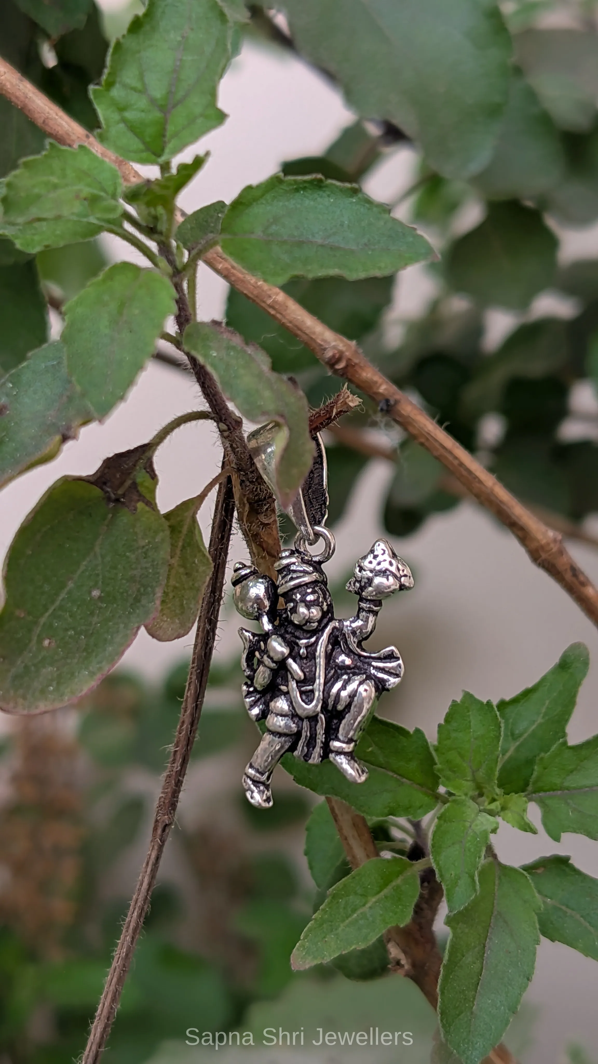 Hanuman Silver Pendant – 925 Silver Bajrangbali Flying Pose Pendant - Image 1 of 4 Hanuman Silver Pendant – 925 Silver Bajrangbali Flying Pose Pendant - View 1