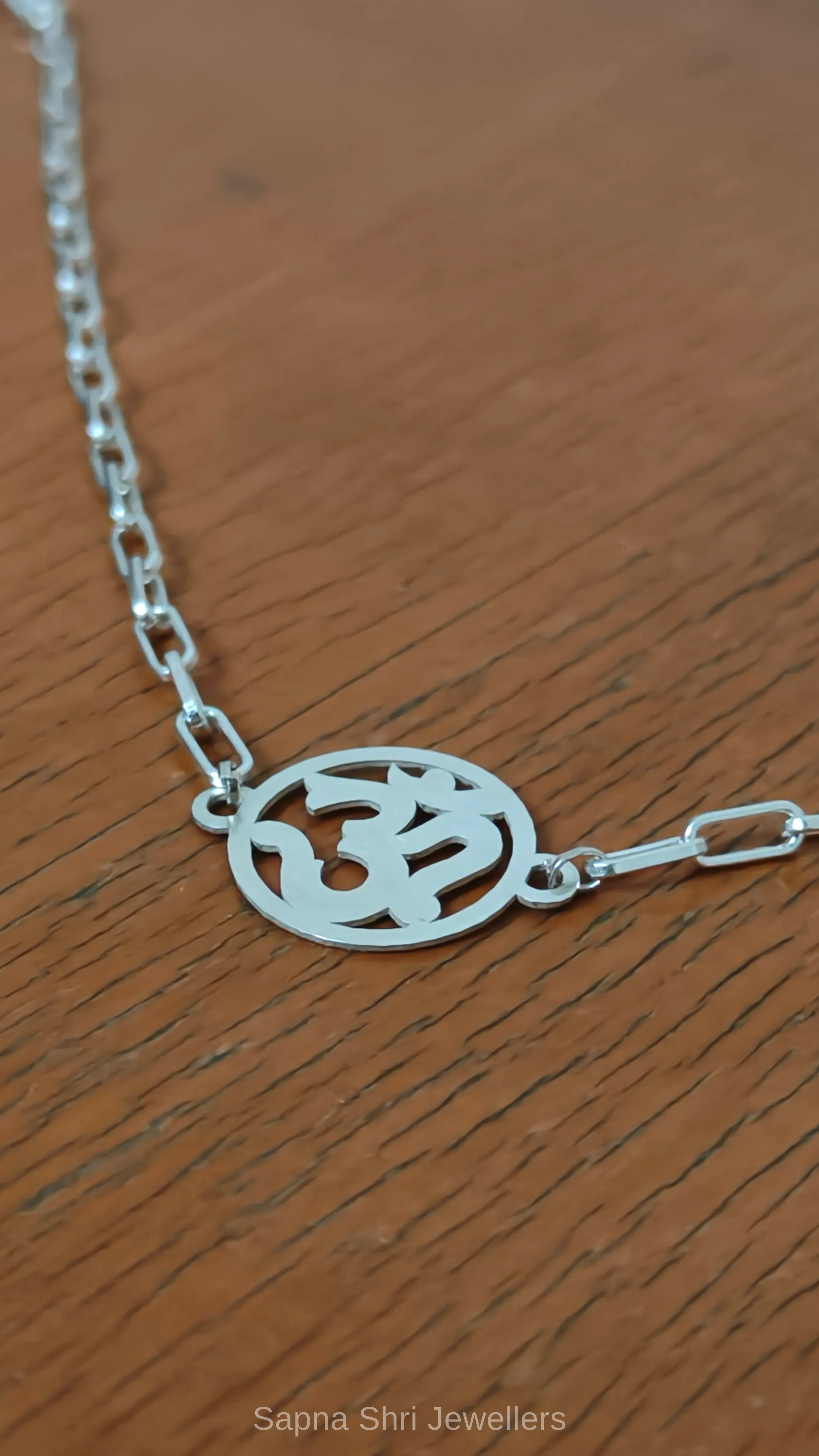 Om Symbol 925 Sterling Silver Rakhi Bracelet - Image 1 of 4 Om Symbol 925 Sterling Silver Rakhi Bracelet - View 1