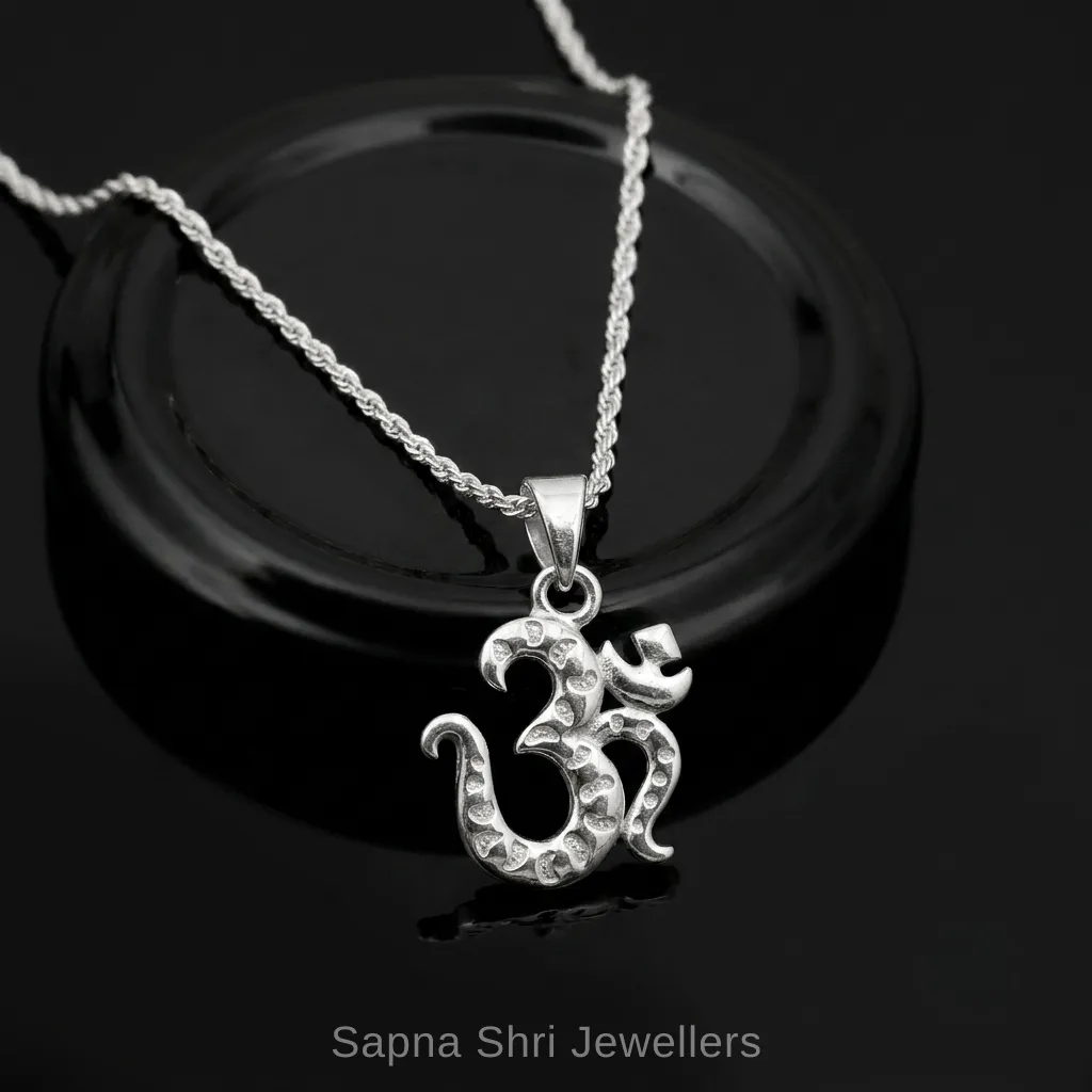 Lord Shiva Face Black Bead Silver Pendant - Image 1 of 4 Lord Shiva Face Black Bead Silver Pendant - View 1