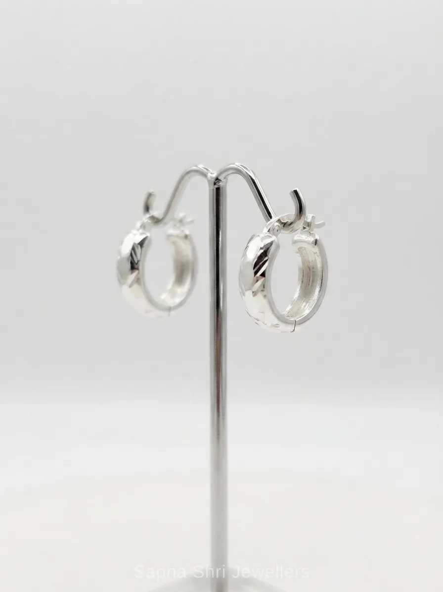 Buy Silver Bali for Men Online Gift for Boyfriend - Image 1 of 4 Buy Silver Bali for Men Online Gift for Boyfriend - View 1