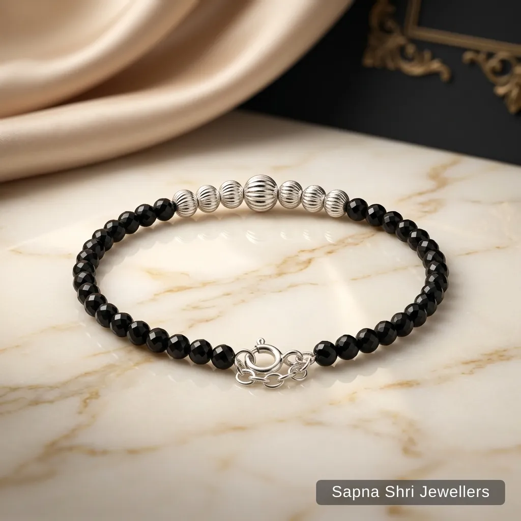 925 Sterling Silver Elegant Black Beaded Silver Bracelet - Image 1 of 4 925 Sterling Silver Elegant Black Beaded Silver Bracelet - View 1
