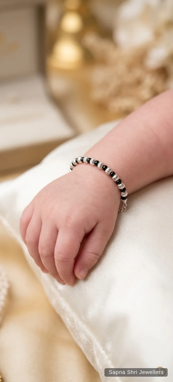 925 Sterling Silver Kids Black Bead Nazariya Bracelet - Image 1 of 3 925 Sterling Silver Kids Black Bead Nazariya Bracelet - View 1