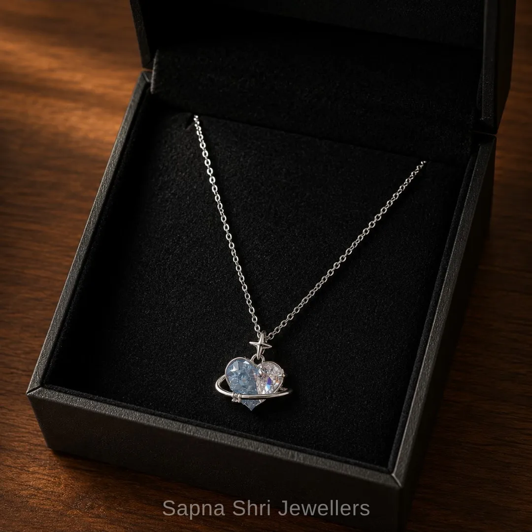 925 Sterling Silver Planet Heart Chain Pendant with Zircon Stones - Image 1 of 4 925 Sterling Silver Planet Heart Chain Pendant with Zircon Stones - View 1