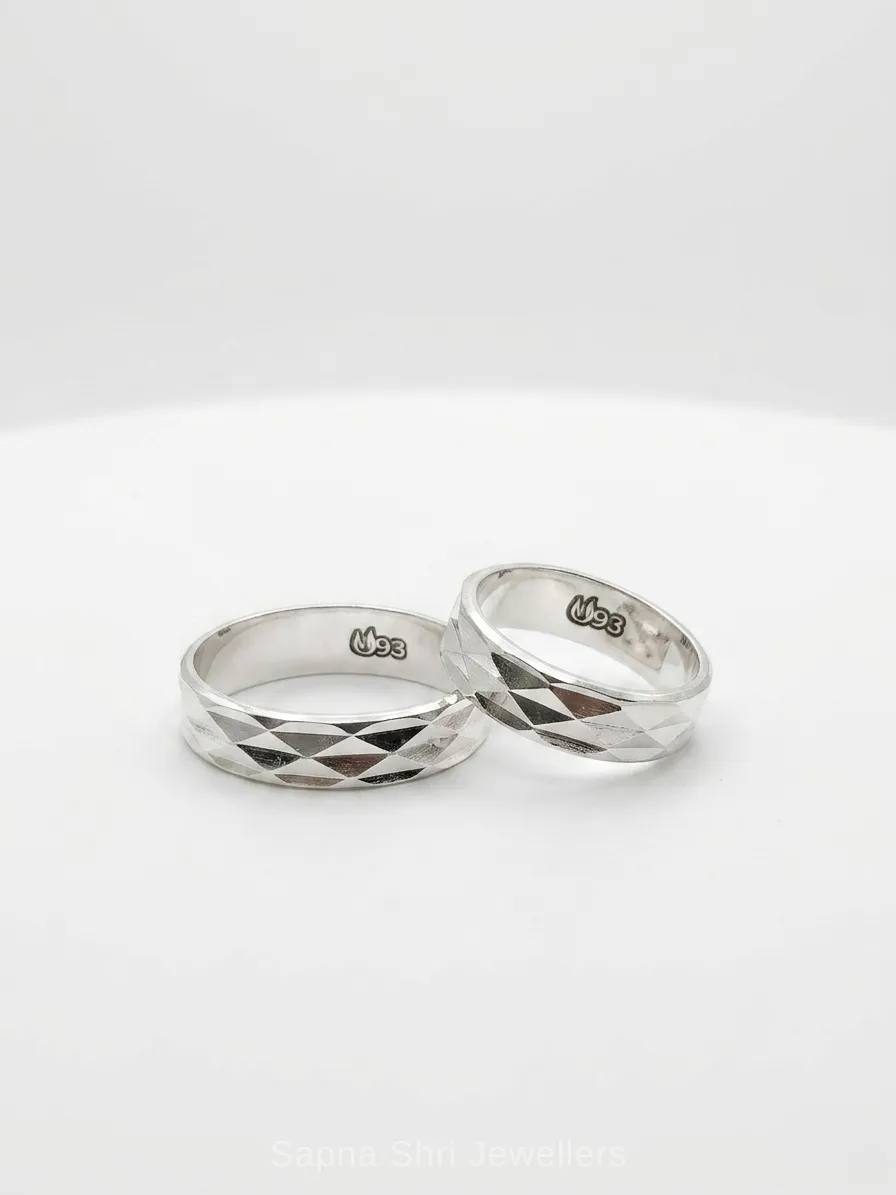 925 Sterling Silver Heartbeat Couple Ring - Image 1 of 4 925 Sterling Silver Heartbeat Couple Ring - View 1