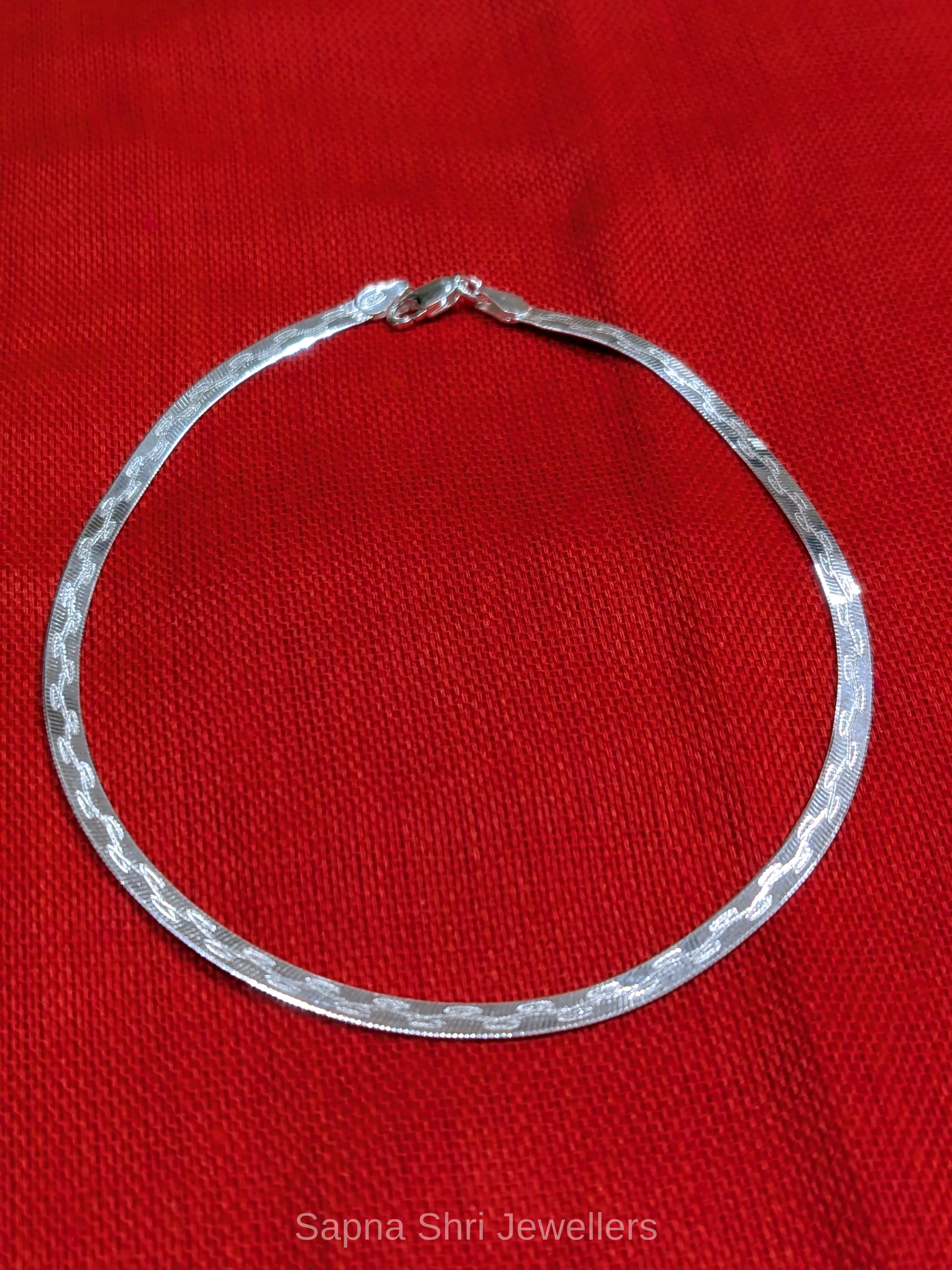 Simple Pattern Silver Payal - Image 1 of 2 Simple Pattern Silver Payal - View 1