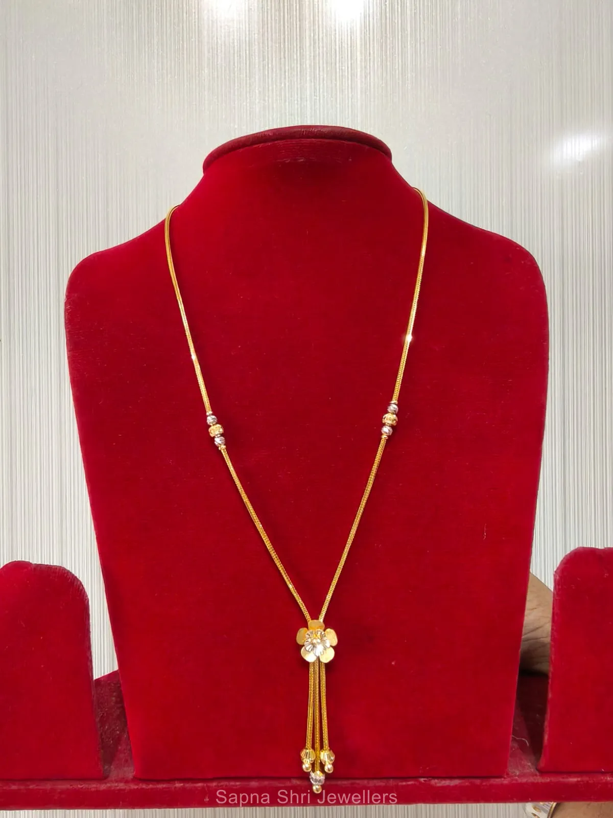 Ladies Chain | सोने की चैन thumbnail 3