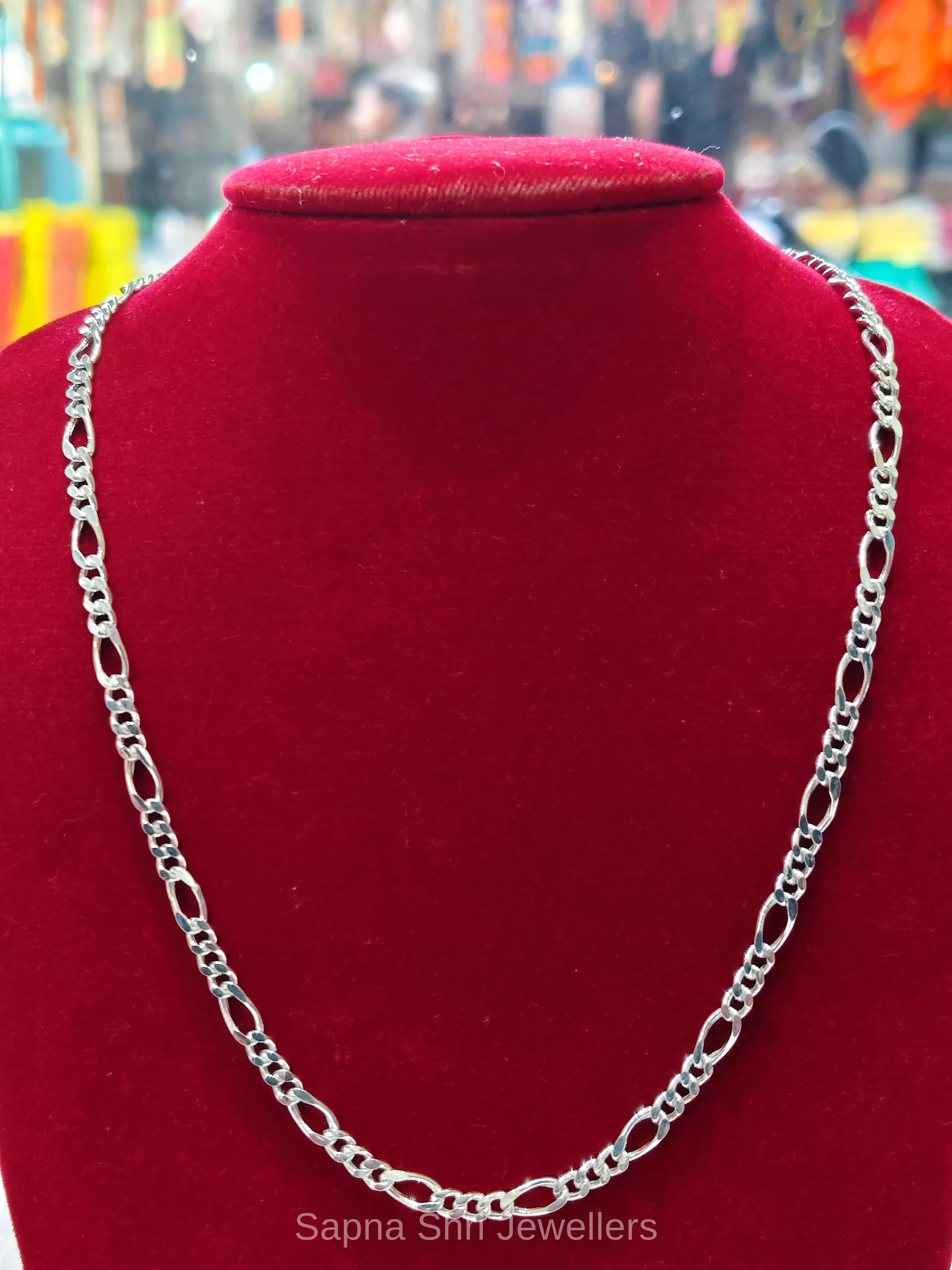 Classic Figaro Neck Chain thumbnail 4