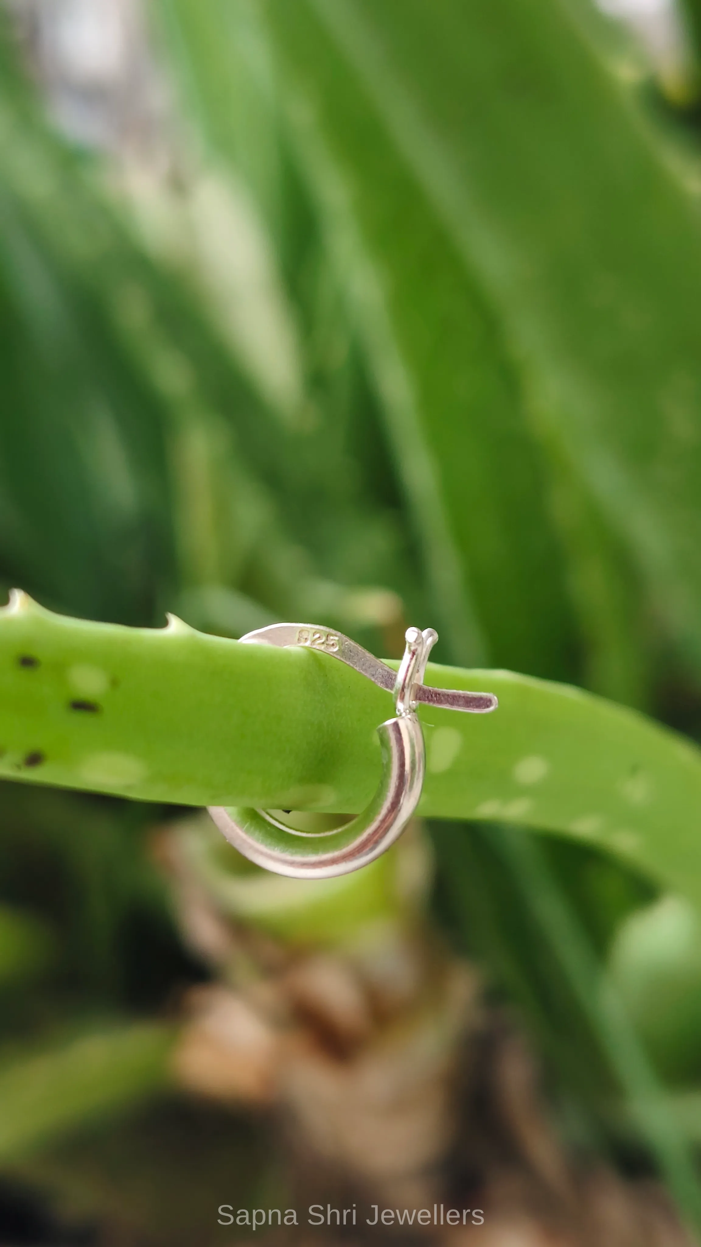 925 Sterling Silver Classic Plain Bali Hoop Earrings for Men & Women thumbnail 4