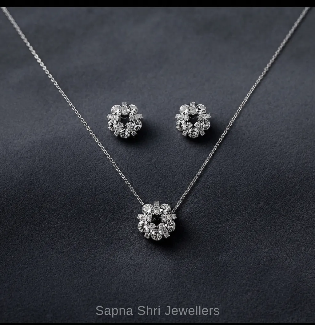 Elegant Silver Chain Pendant Jewellery Set for Women thumbnail 2