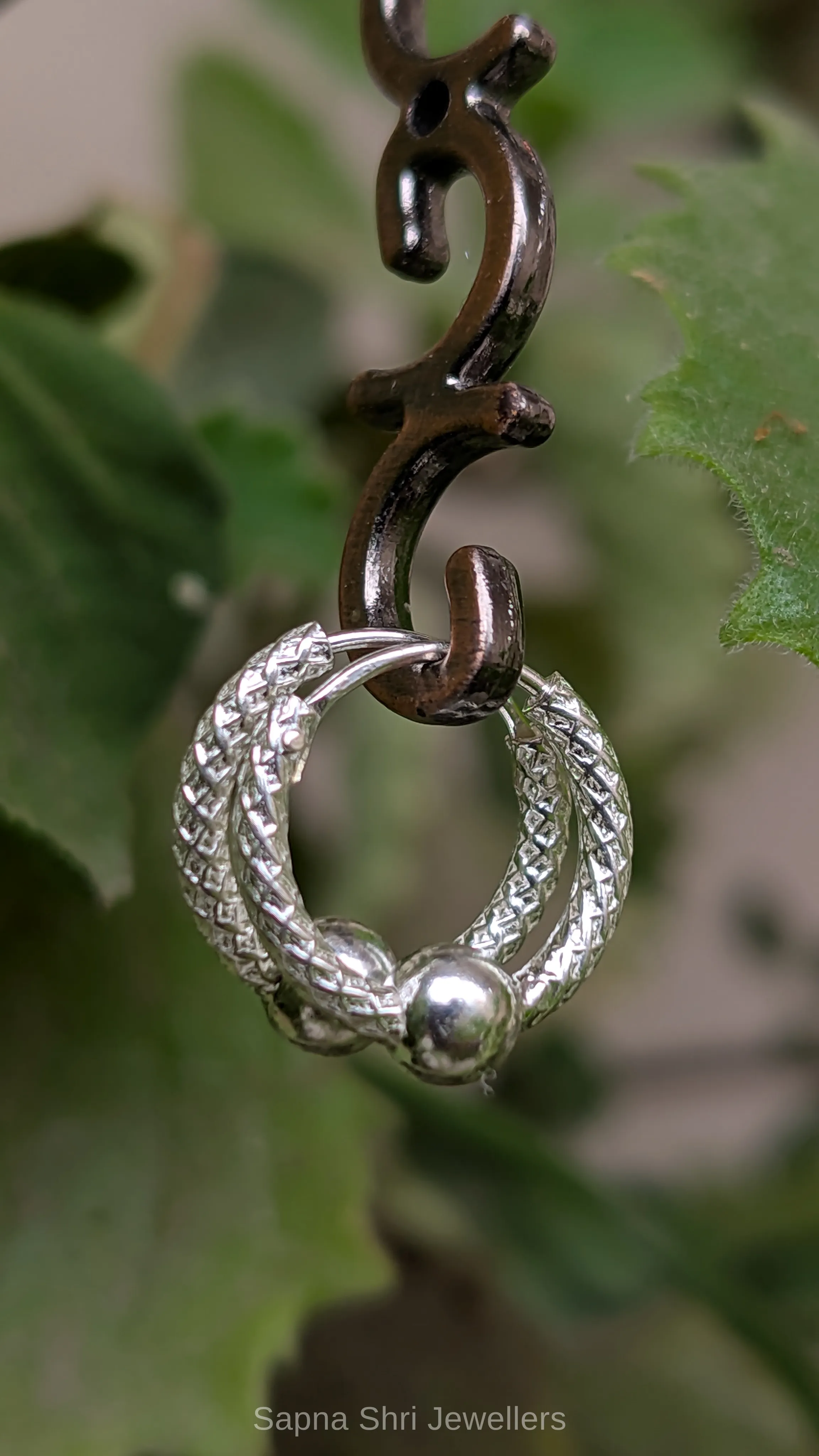925 Sterling Silver Diamond Cut Ball Bali Earrings thumbnail 2