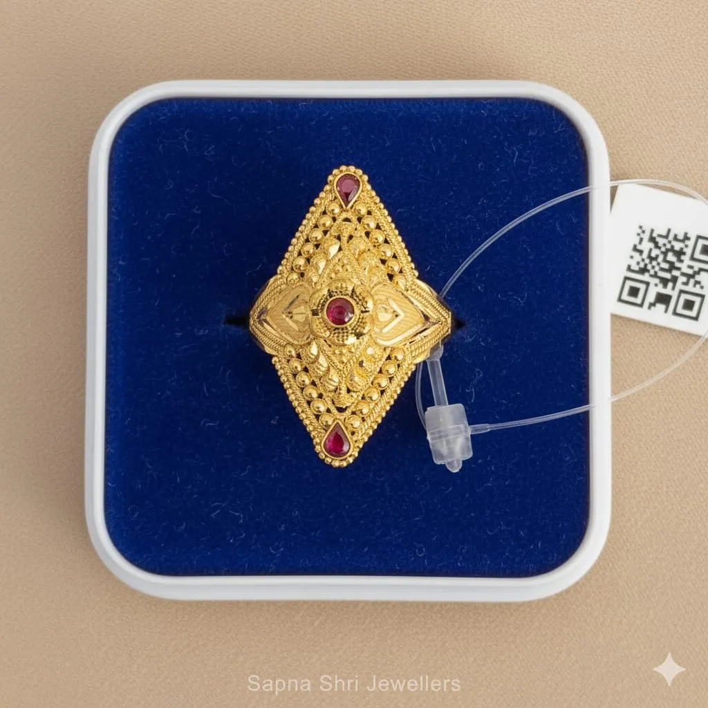 Ladies Ring thumbnail 2