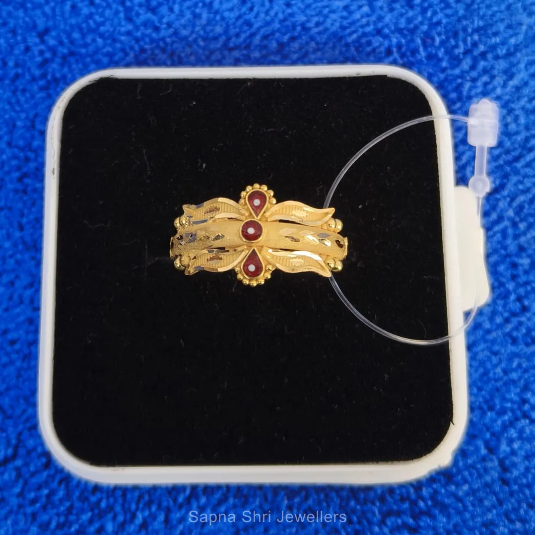 Ladies Ring thumbnail 2