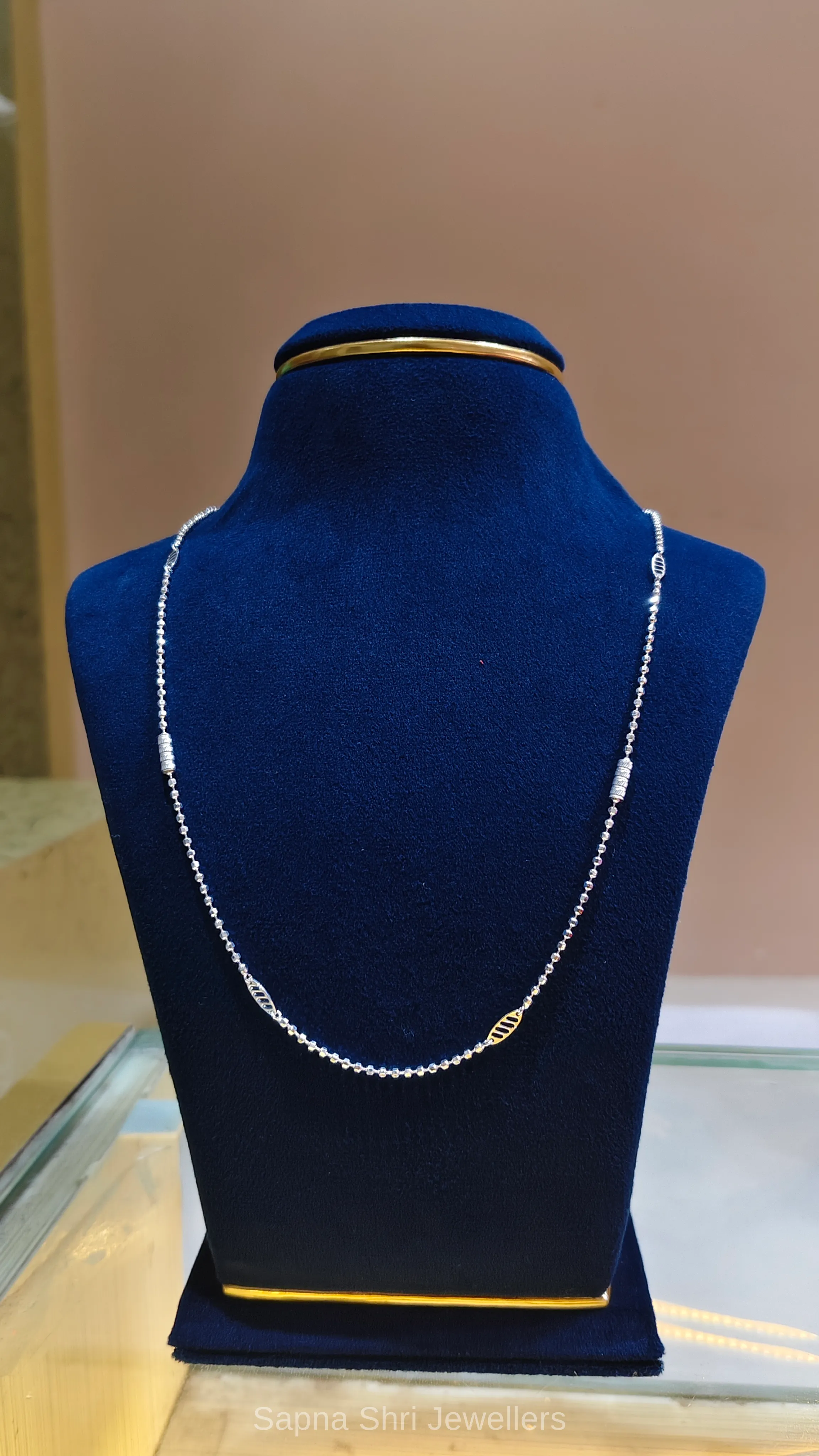 Designer Ball Silver Chain for Women thumbnail 4