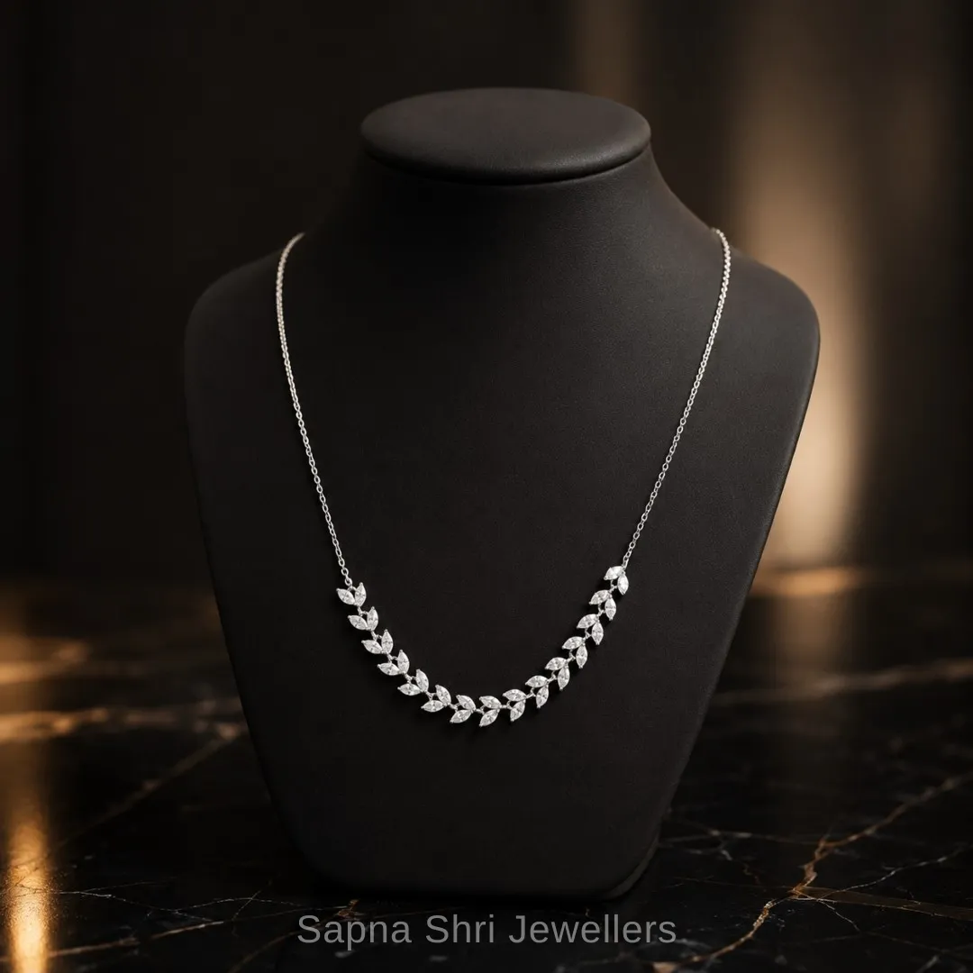 Leaf Vine Zircon Silver Necklace for Women thumbnail 3