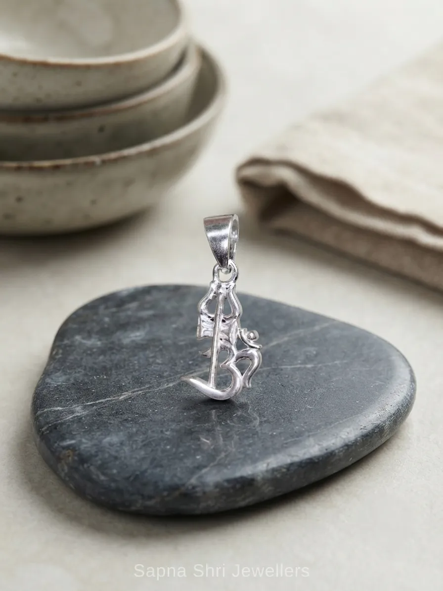 Om Namah Shivaya Damru Rudraksha 925 Silver Pendant thumbnail 3