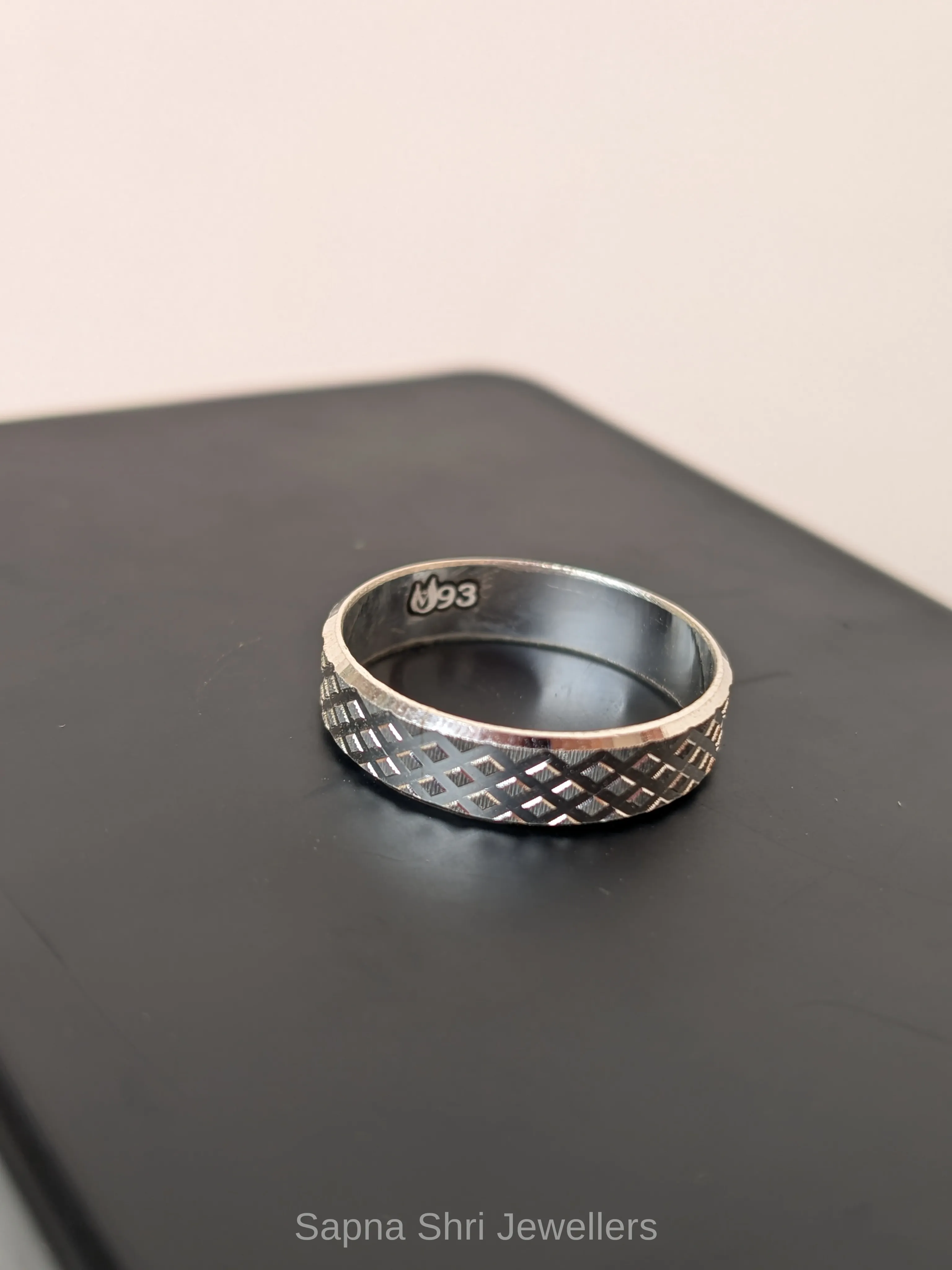 Silver Couple Band thumbnail 2