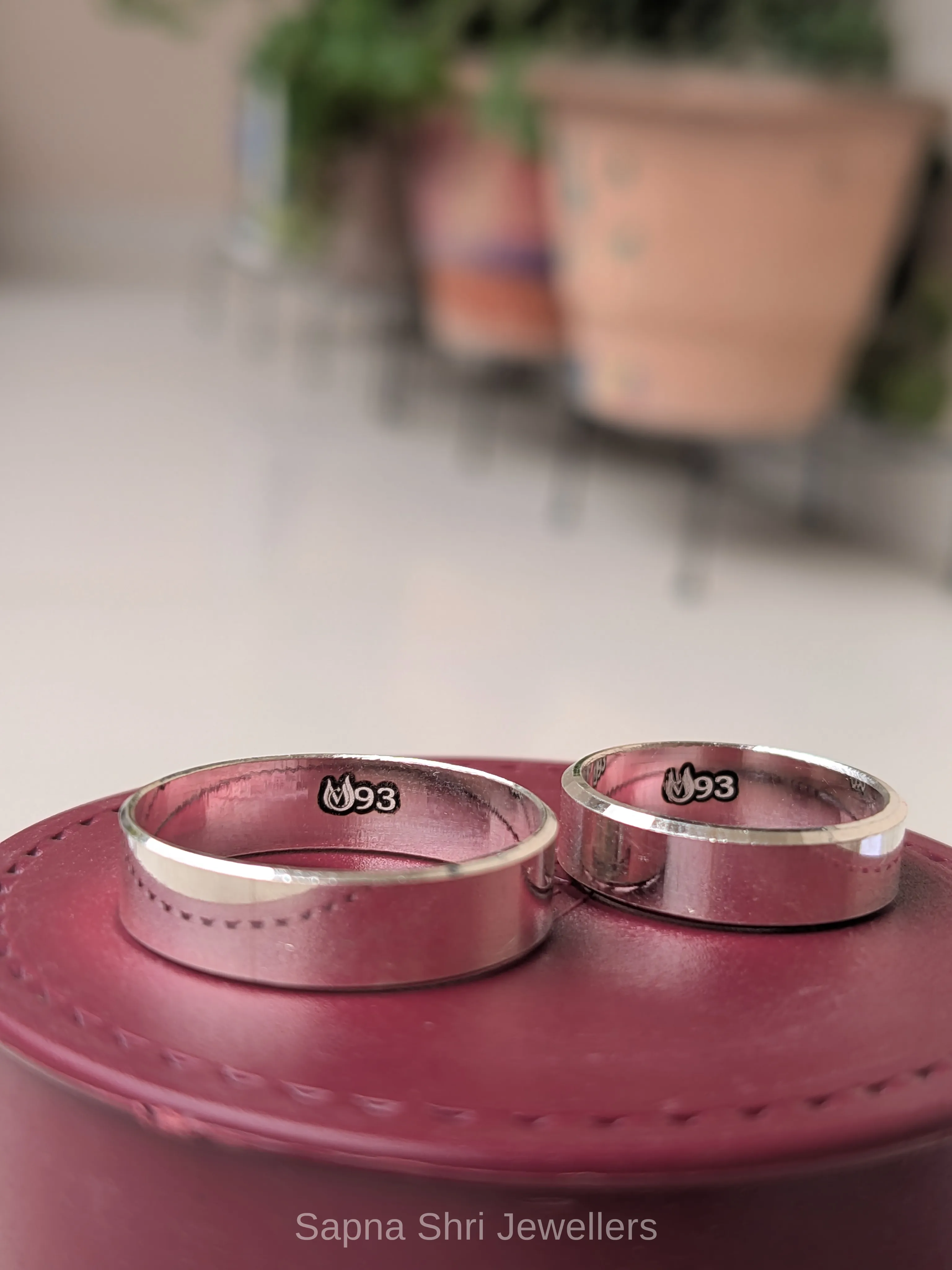 Husband Wife Name Ring thumbnail 4