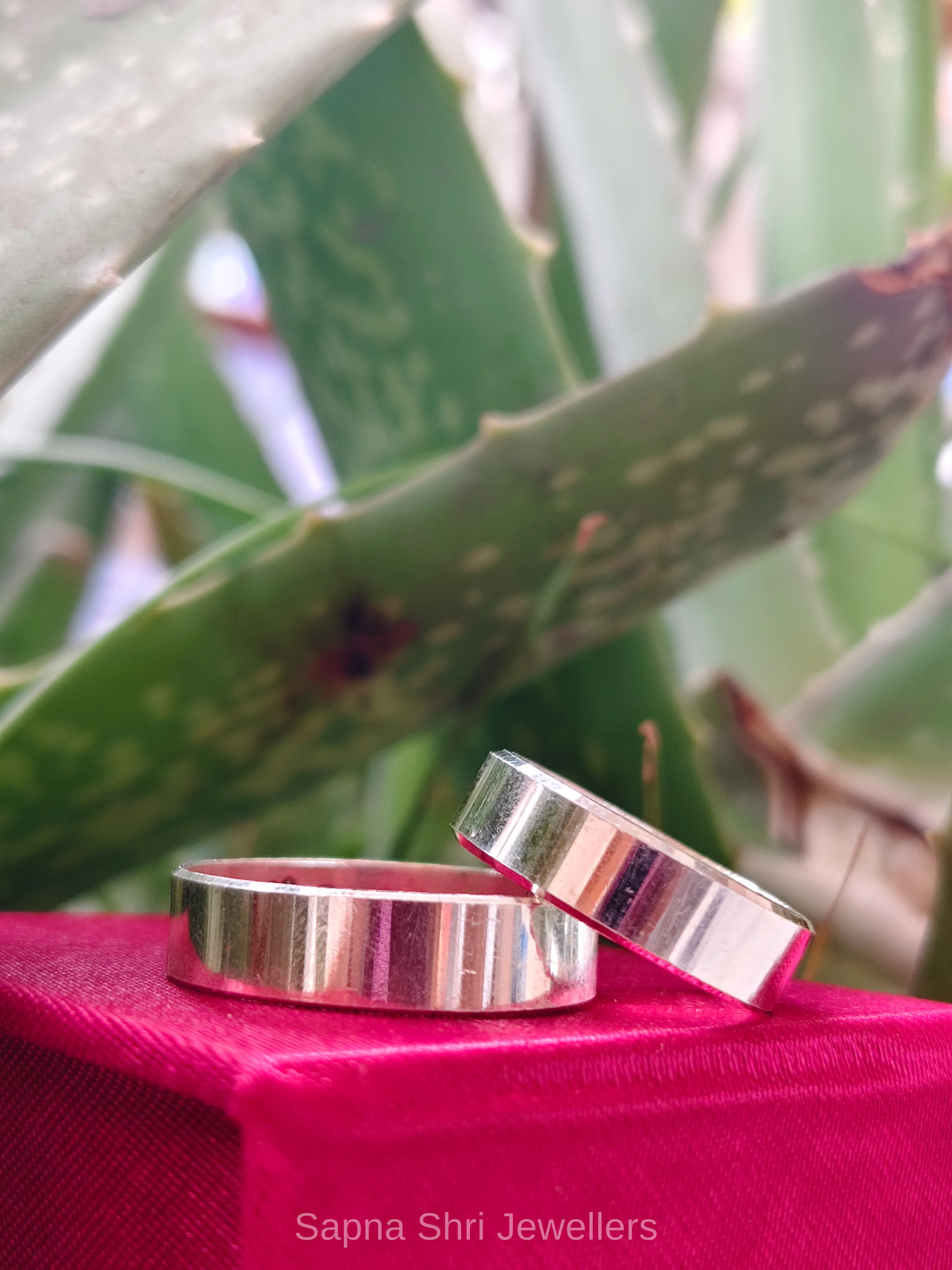 Husband Wife Name Ring thumbnail 2