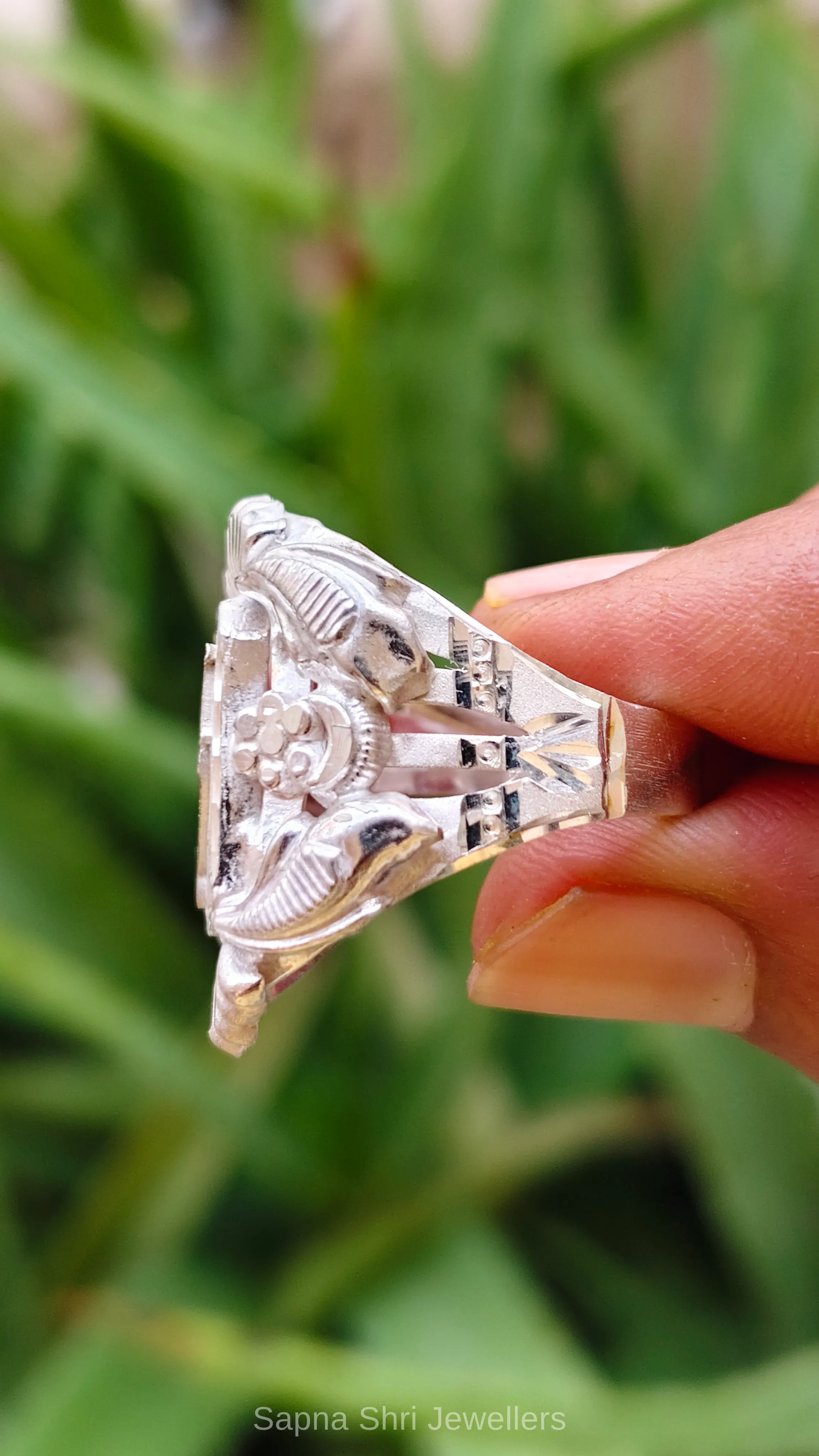 Rajput Engraved 925 Sterling Silver Name Ring thumbnail 4