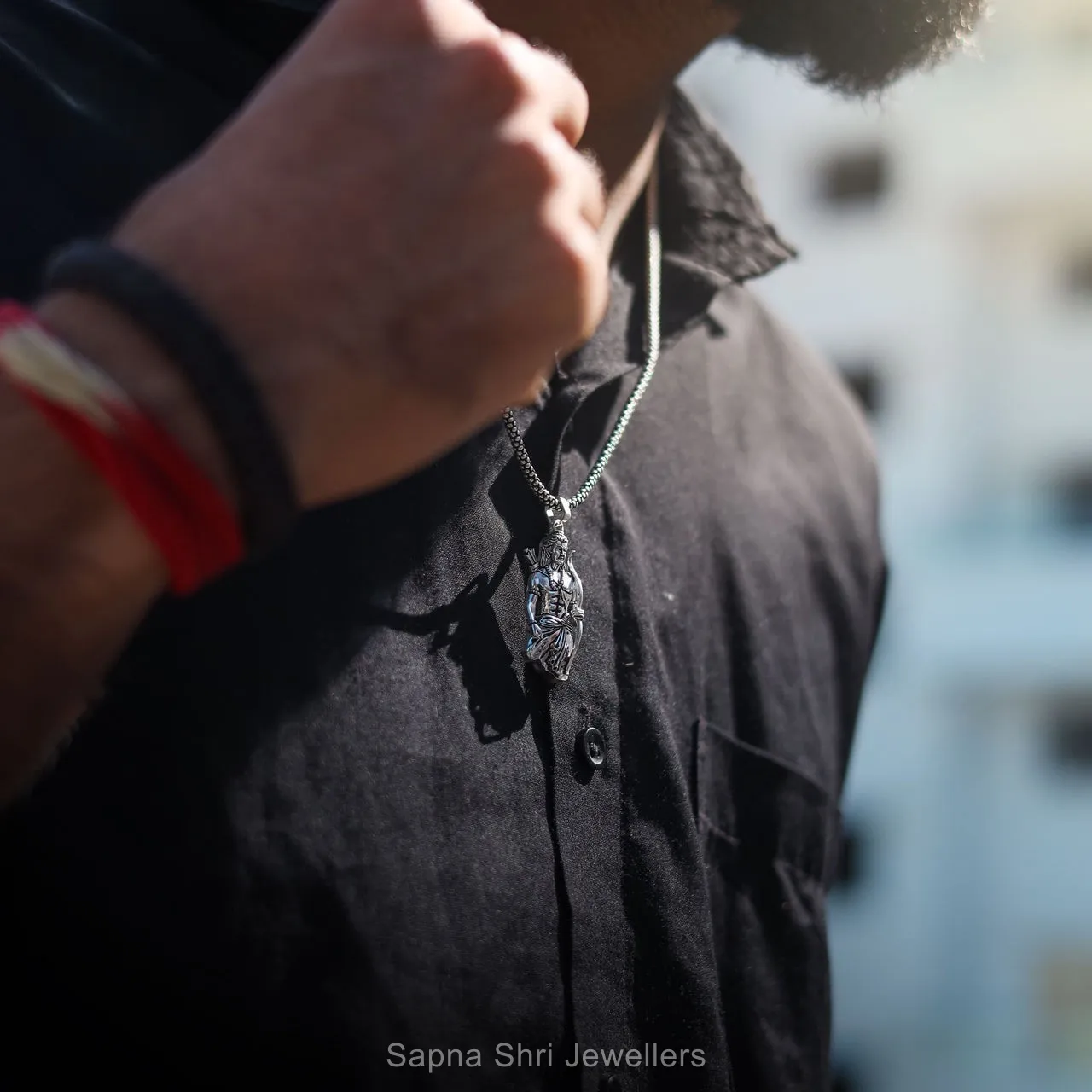 Silver Chain Pandle thumbnail 3