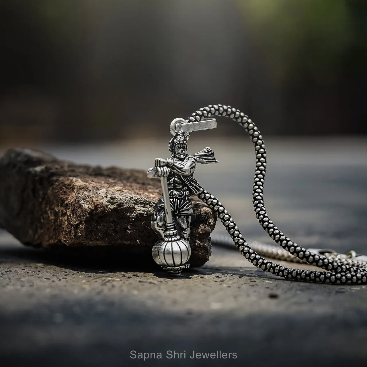 Silver Chain Pandle thumbnail 2