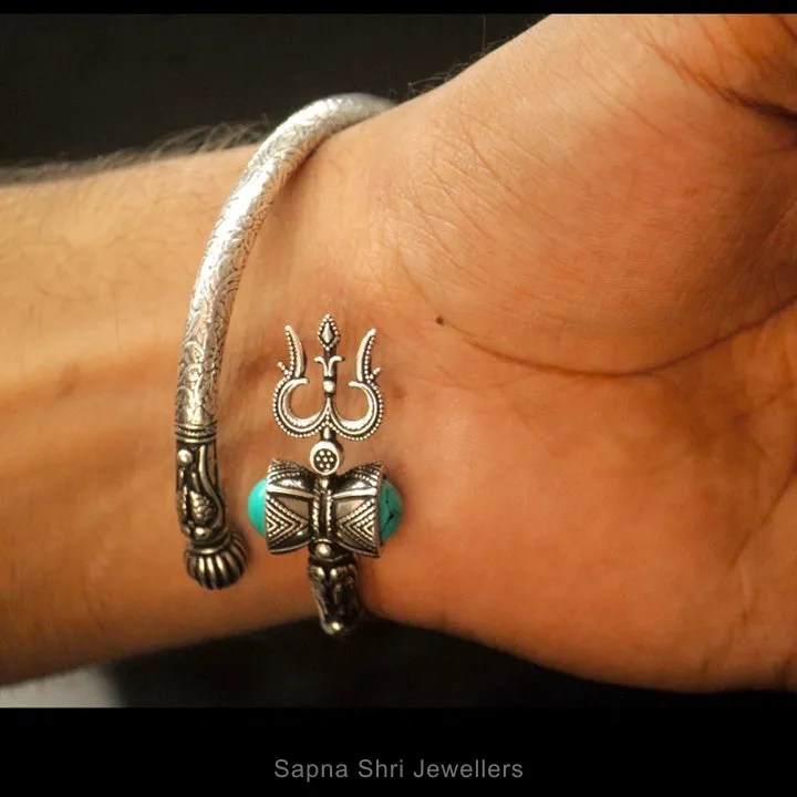 Divine Om Trishul Bracelet thumbnail 2