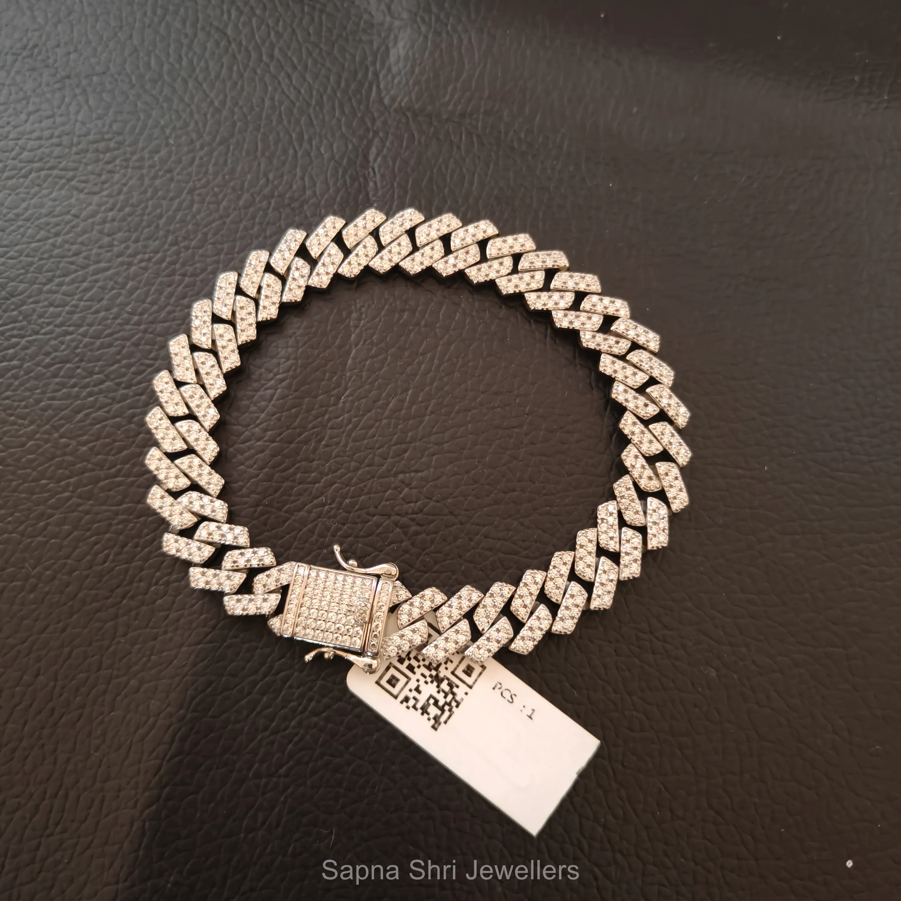 Iced Out Cuban thumbnail 3