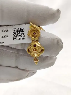 Gold Earing | ईयरिंग