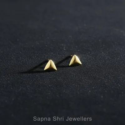 Studs for Girls | सोने के पेंच वाले कांटे