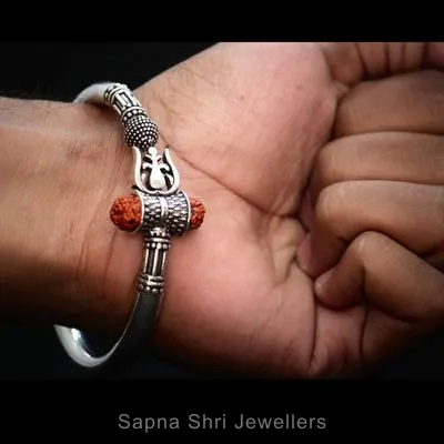 Auspicious Elephant Face Kada