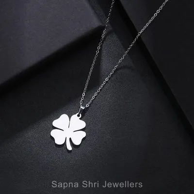 Iconic Silver Clover Pendant